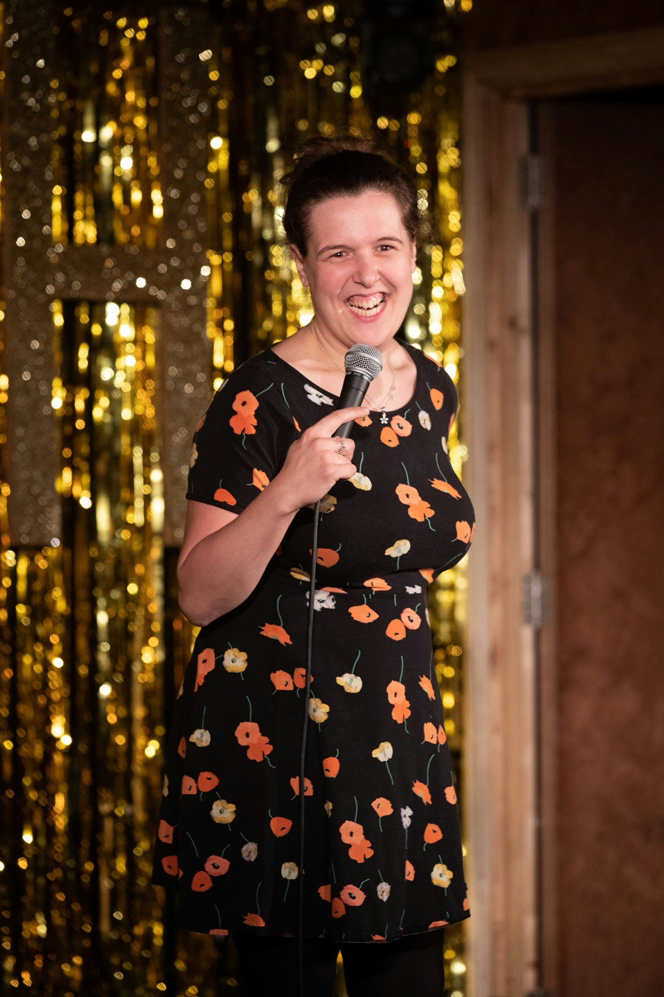 KNOCK2BAG COMEDY NIGHT LIVE AT MOTH CLUB Biglietti Da Gratis 12 Jun