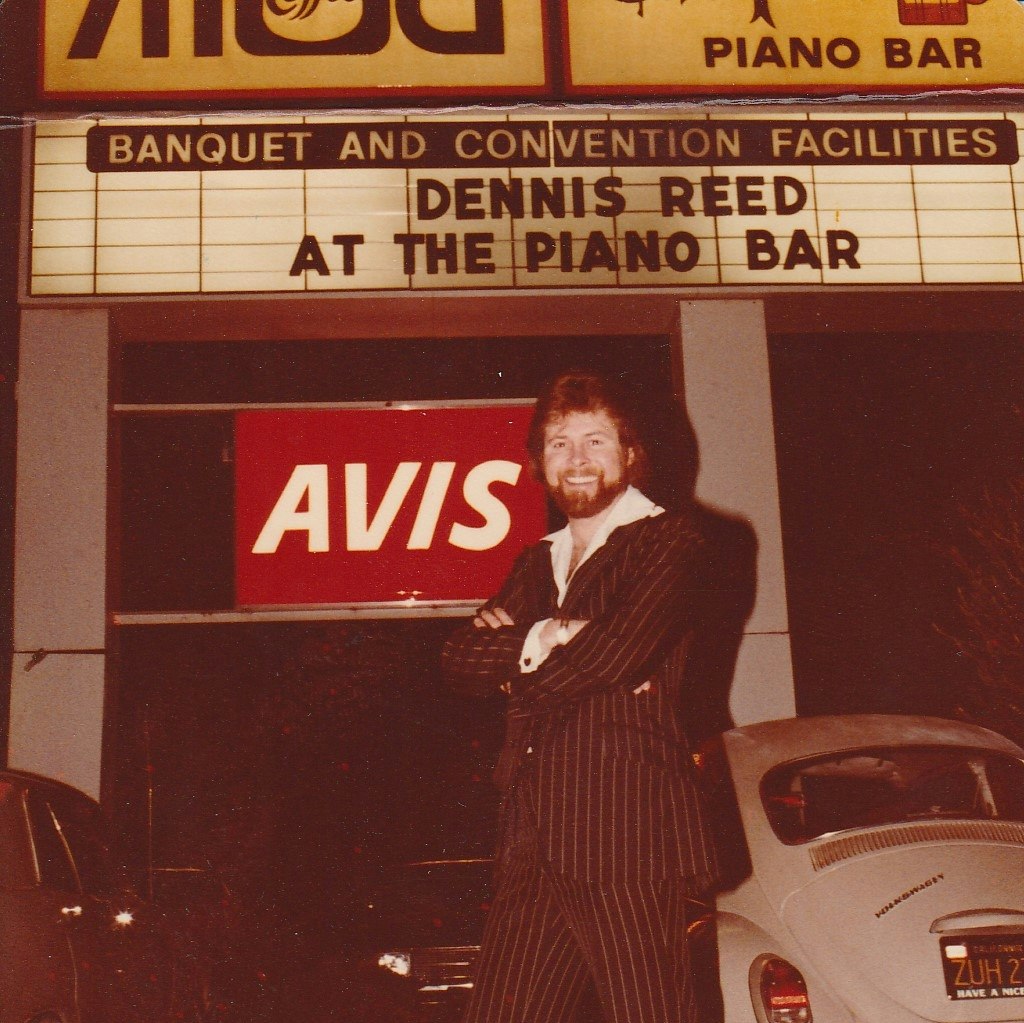 Solo Piano with Dennis Reed