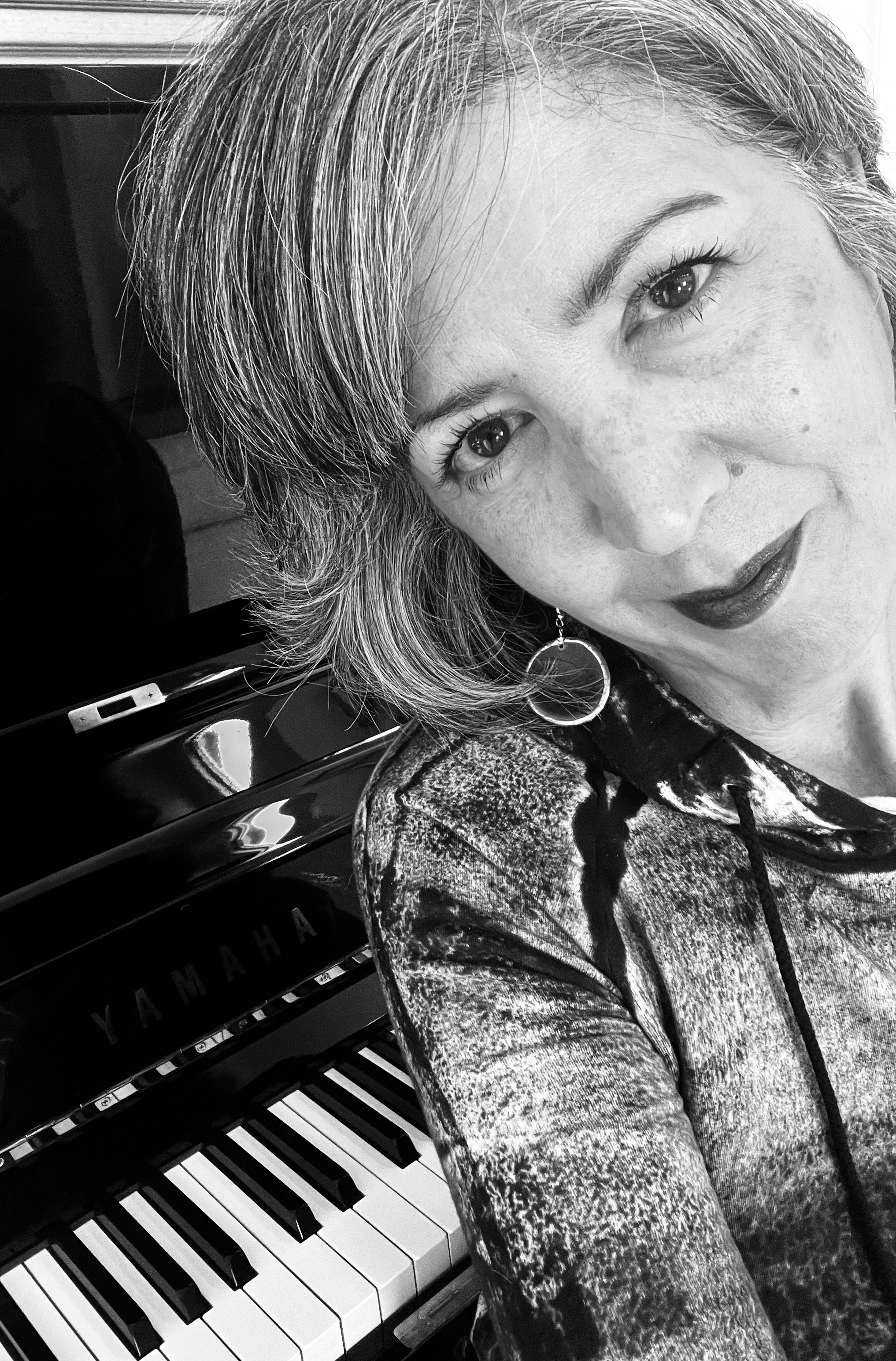 Singer/Songwriter Patti Zlaket & Friends