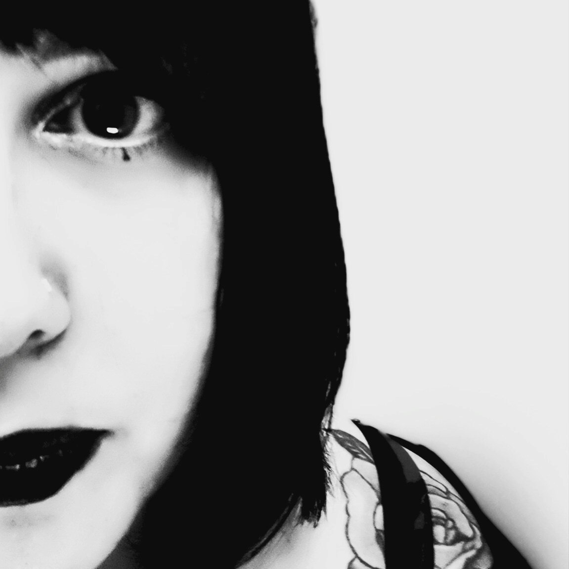 DICE STAFF PICKS VALENTINA DICE