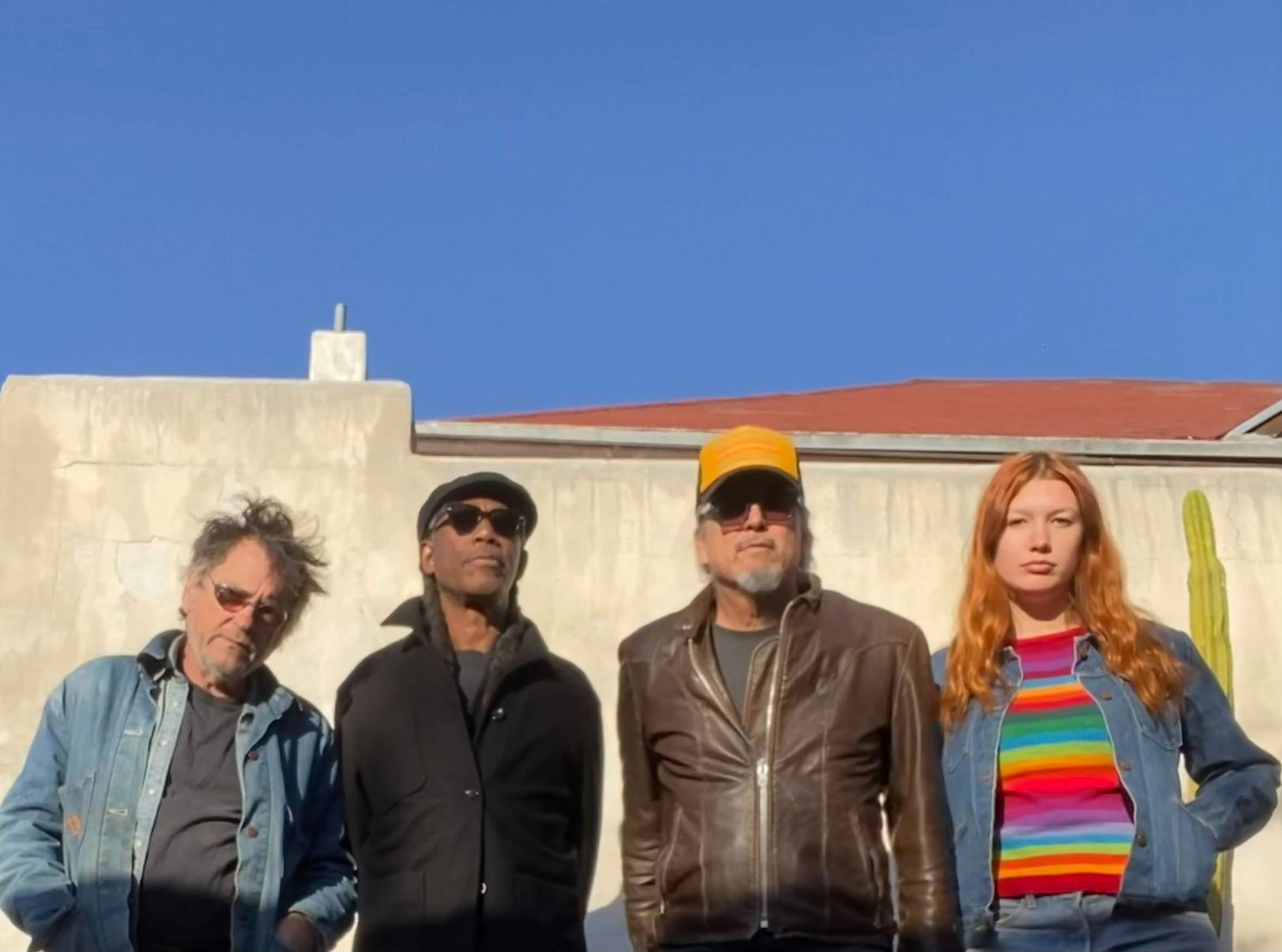 Giant Sand’s Holiday Clustermuck