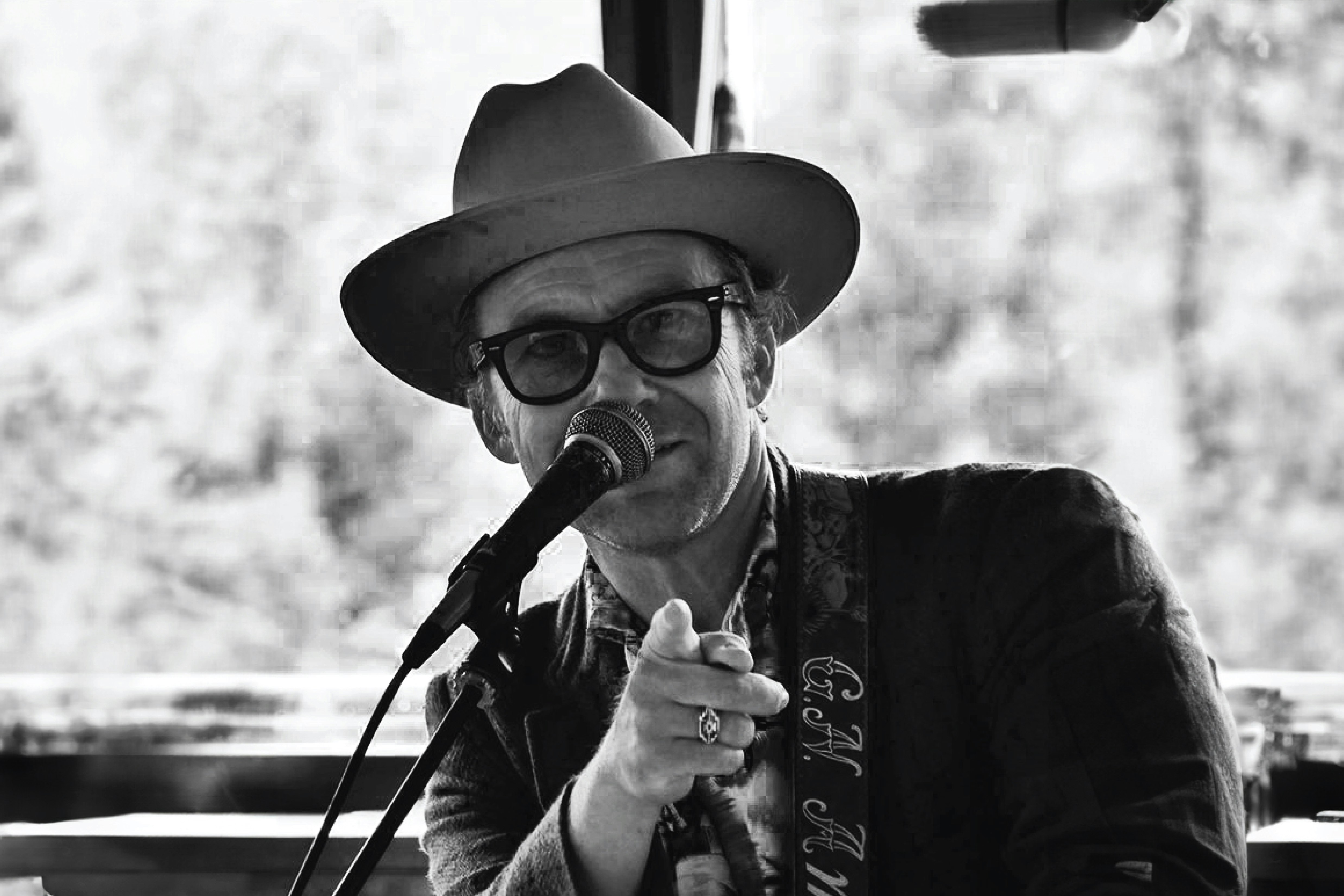 Rive Gauche! An Evening of French Chanson with Naïm Amor