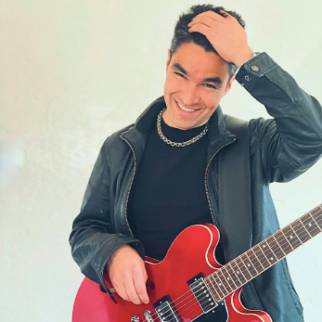 Sunday Live w/ Nico Barberan