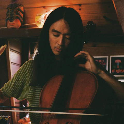 Tomo Katsurada (Kikagaku Moyo)