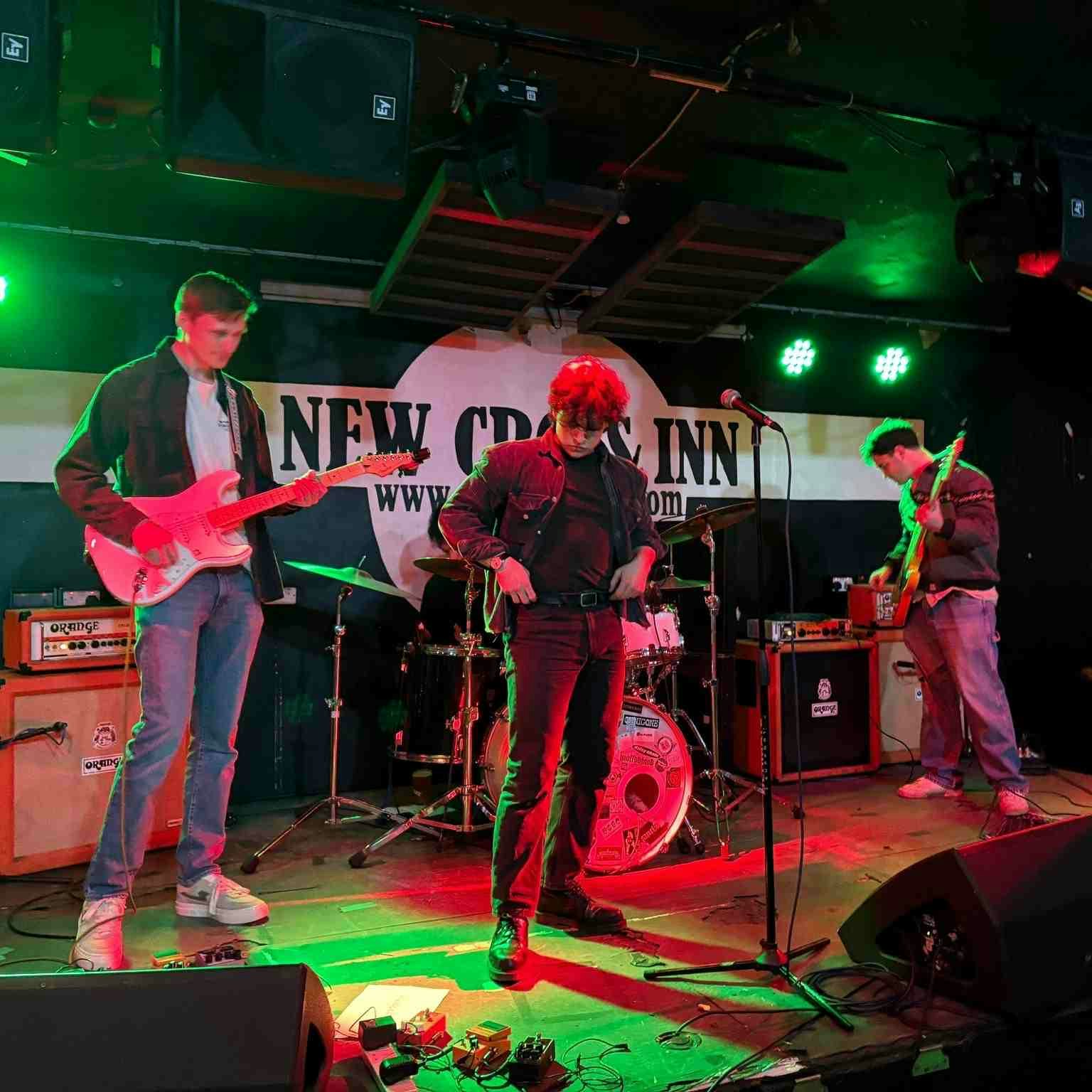 Crown Point with Vermantics and Lora & The Stalkers live at The Gunners