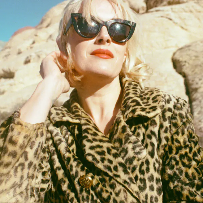 Gwenno: Live + Signing