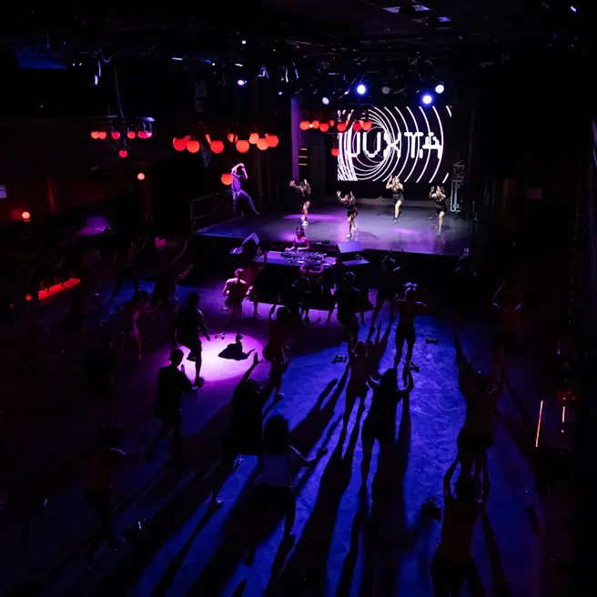 JUXTA: Fitness, DJ Set & Drinks en la Sala Apolo