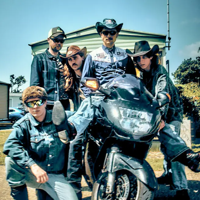 The Motor Show Single Launch + English Garden, Sold & Crazy Pav...