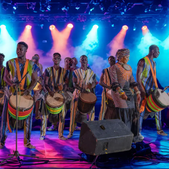 Sidiki Dembélé + Percussion D’Abobo