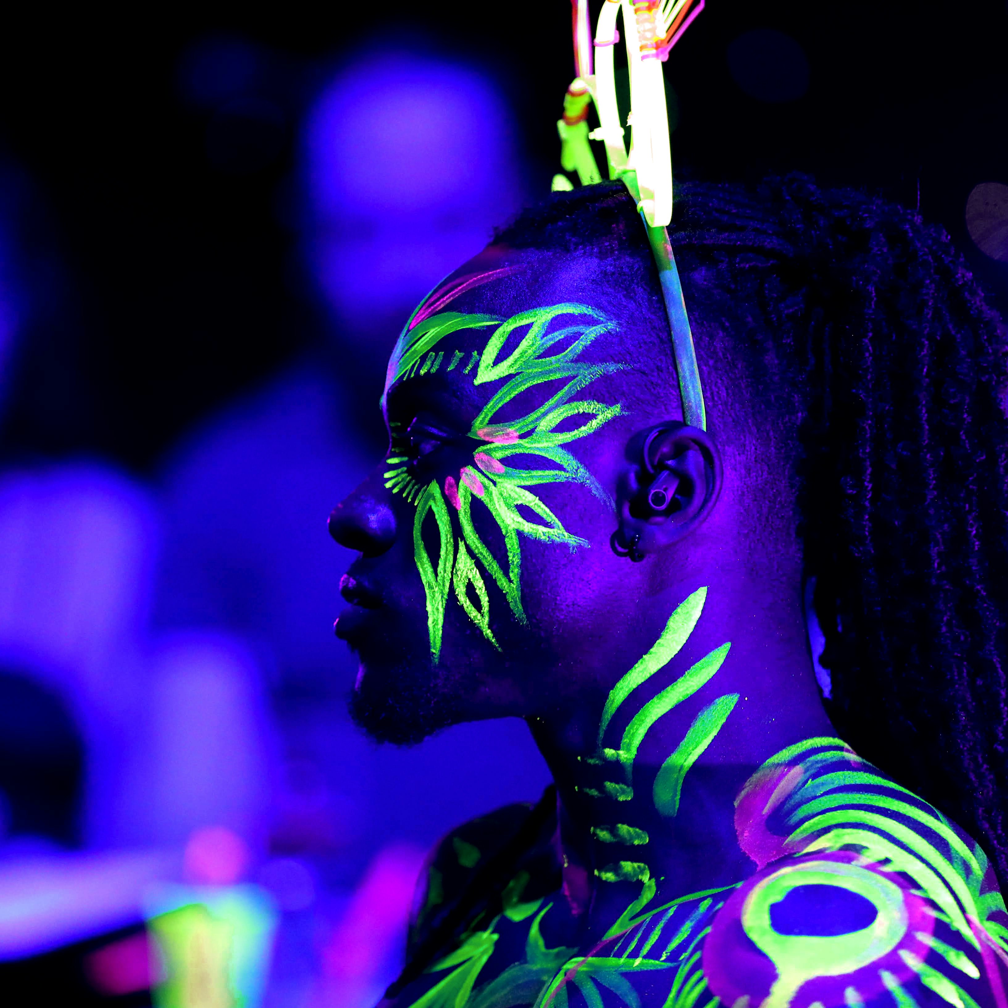 Neon Naked Life Drawing in Angel!