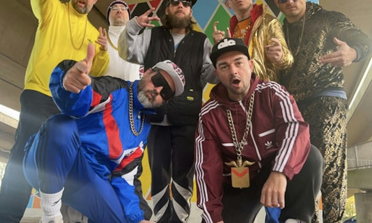 Goldie Lookin Chain