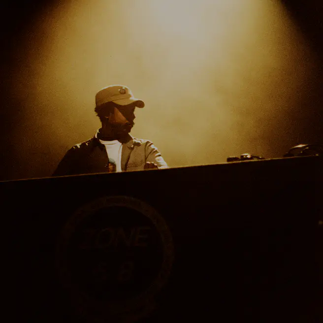 Usher Lavelle presents Zone 68