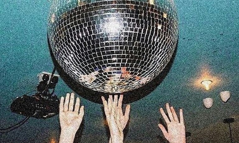 Gimme! Gimme! Gimme! / Nuit Disco
