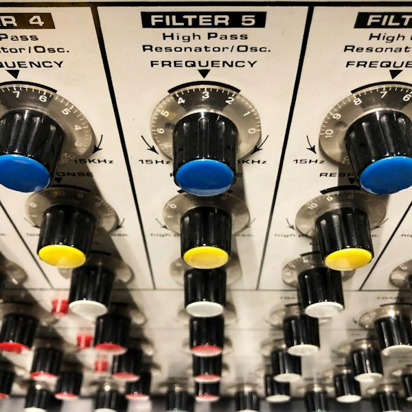 Control Voltage: Electronic Music Open Mic