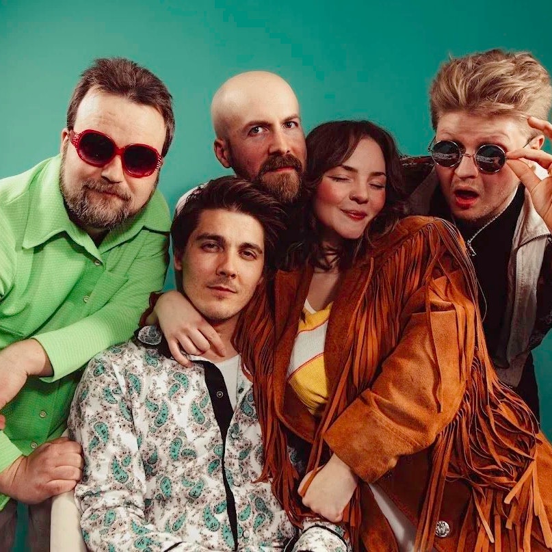 Photo of Tae and The Neighborly