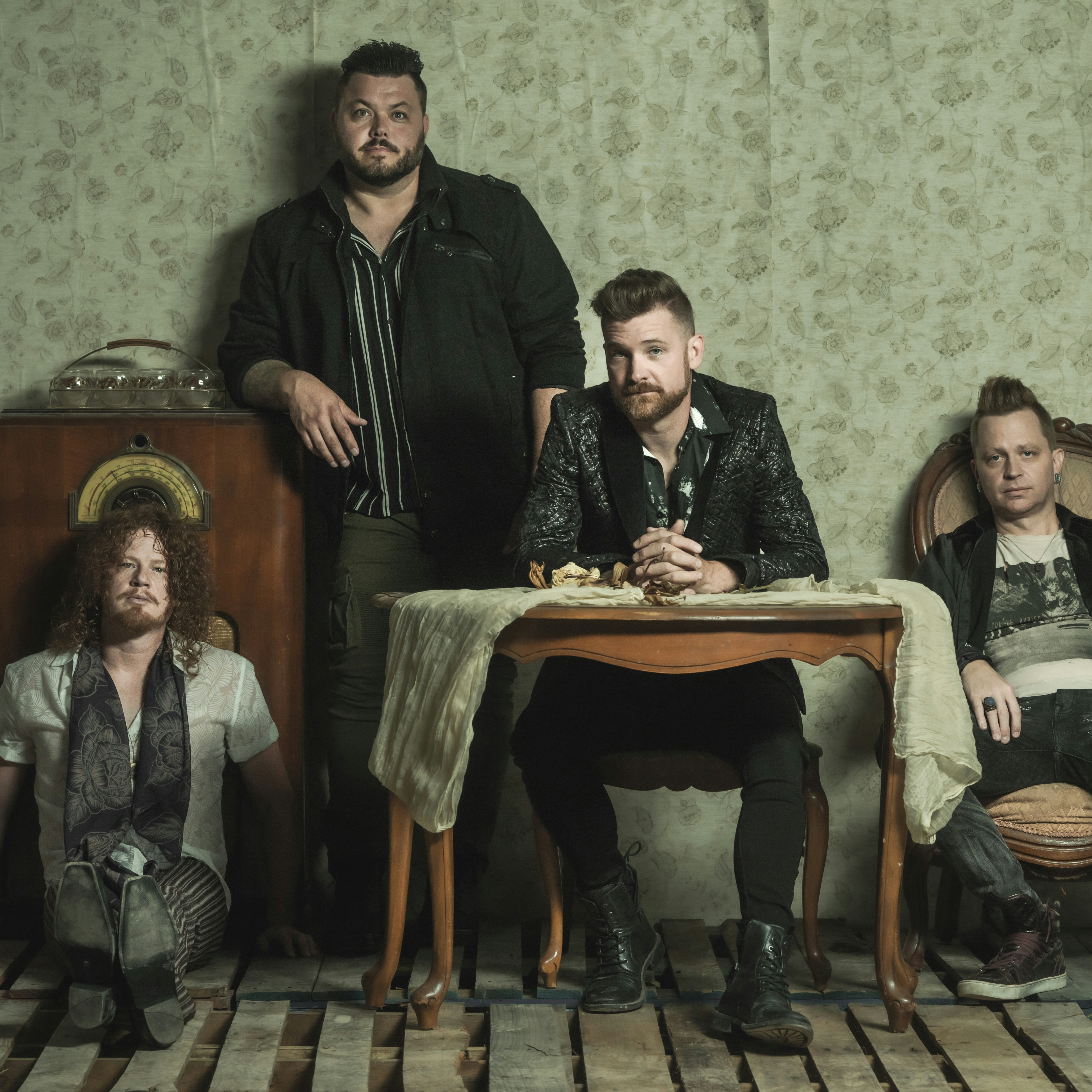 Cover image for Hinder