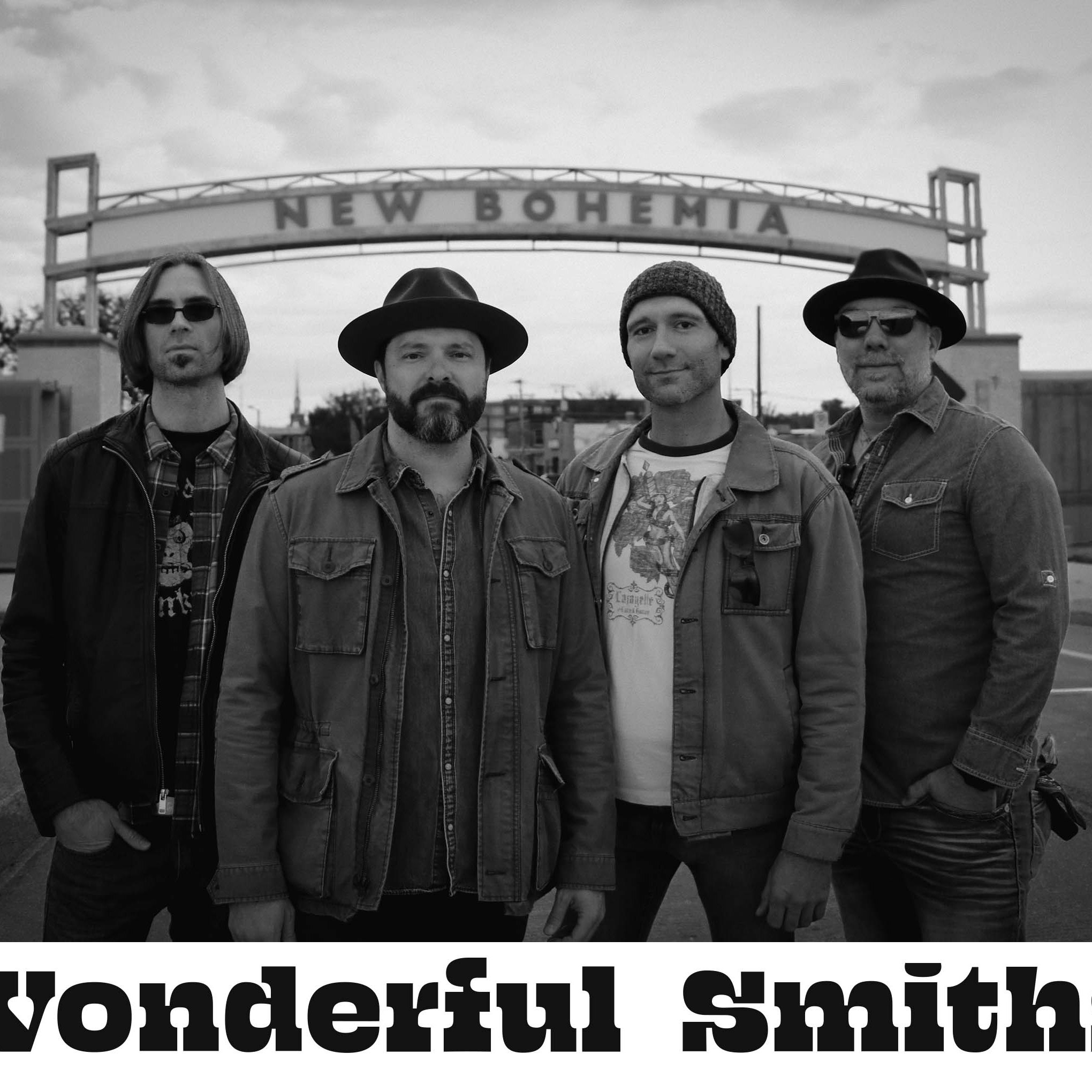 Photo of WONDERFUL SMITHS w/MAMILTONS