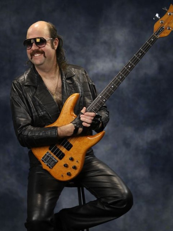 Donny Benet