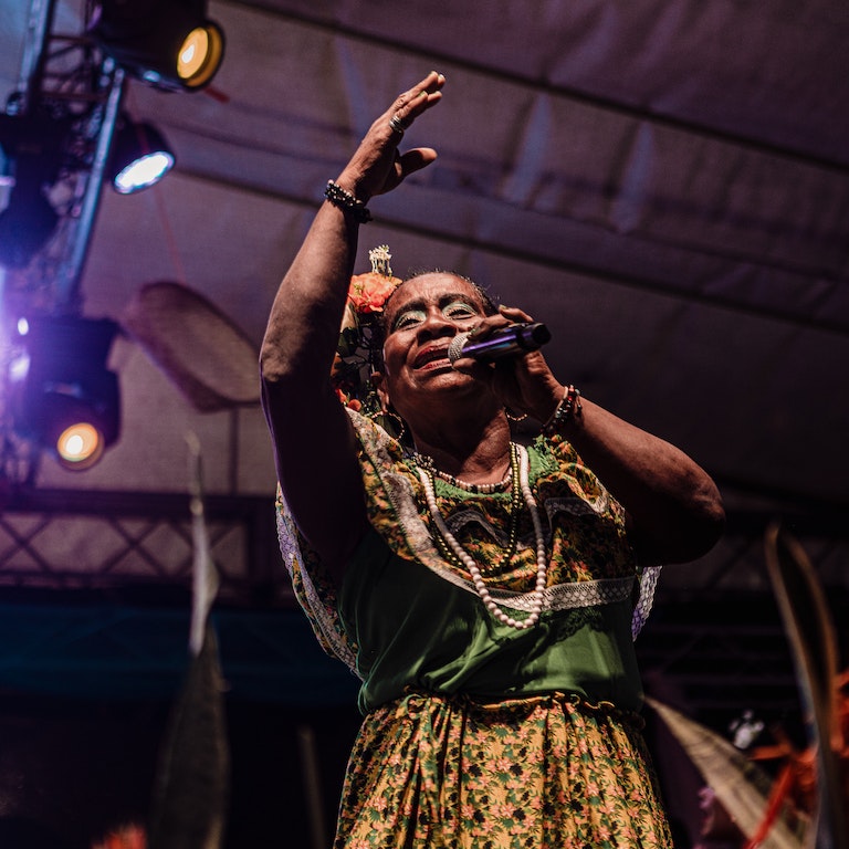 Roots & Rhythms: Darlina Sáenz & Akolá Tambó