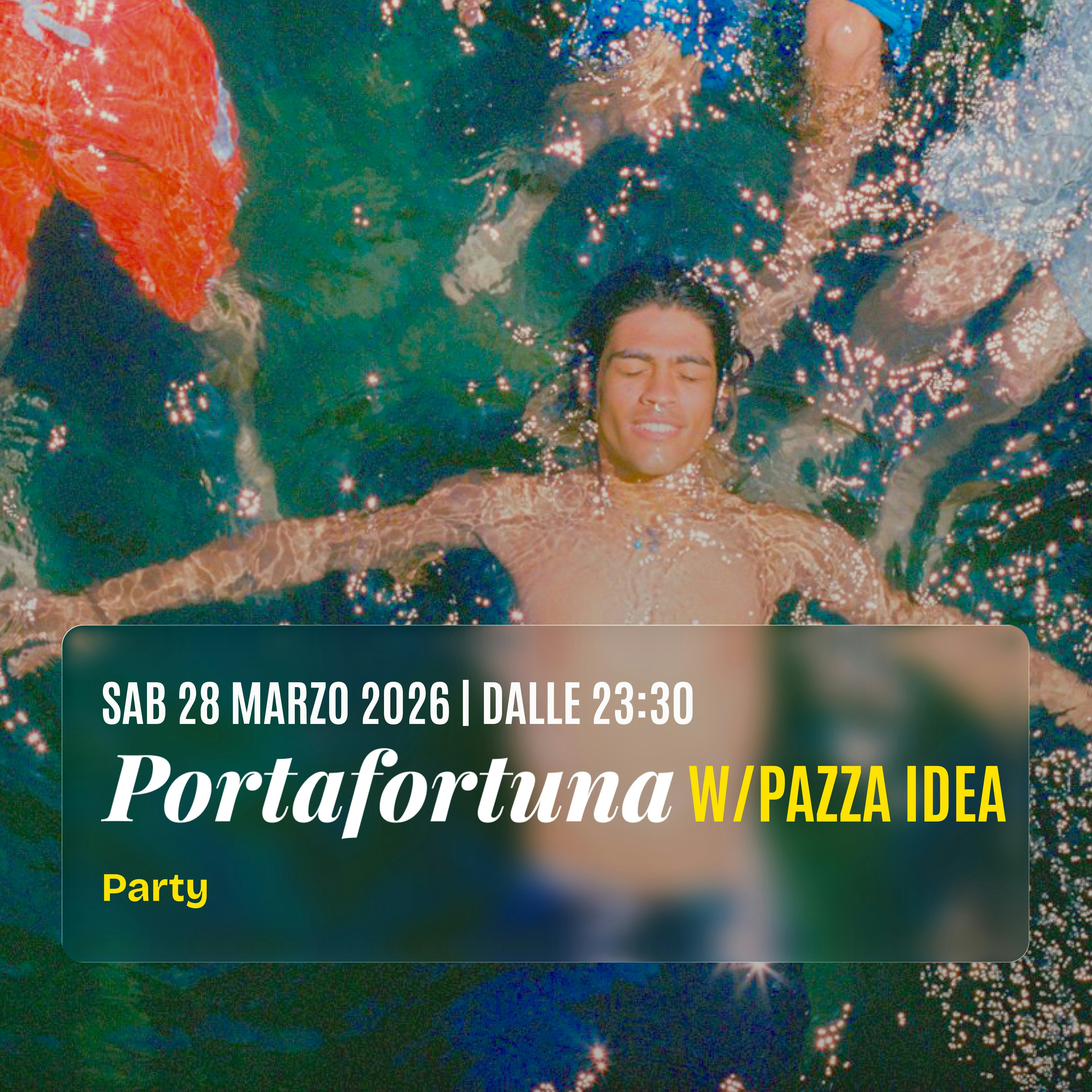 Portafortuna w/ Pazza Idea