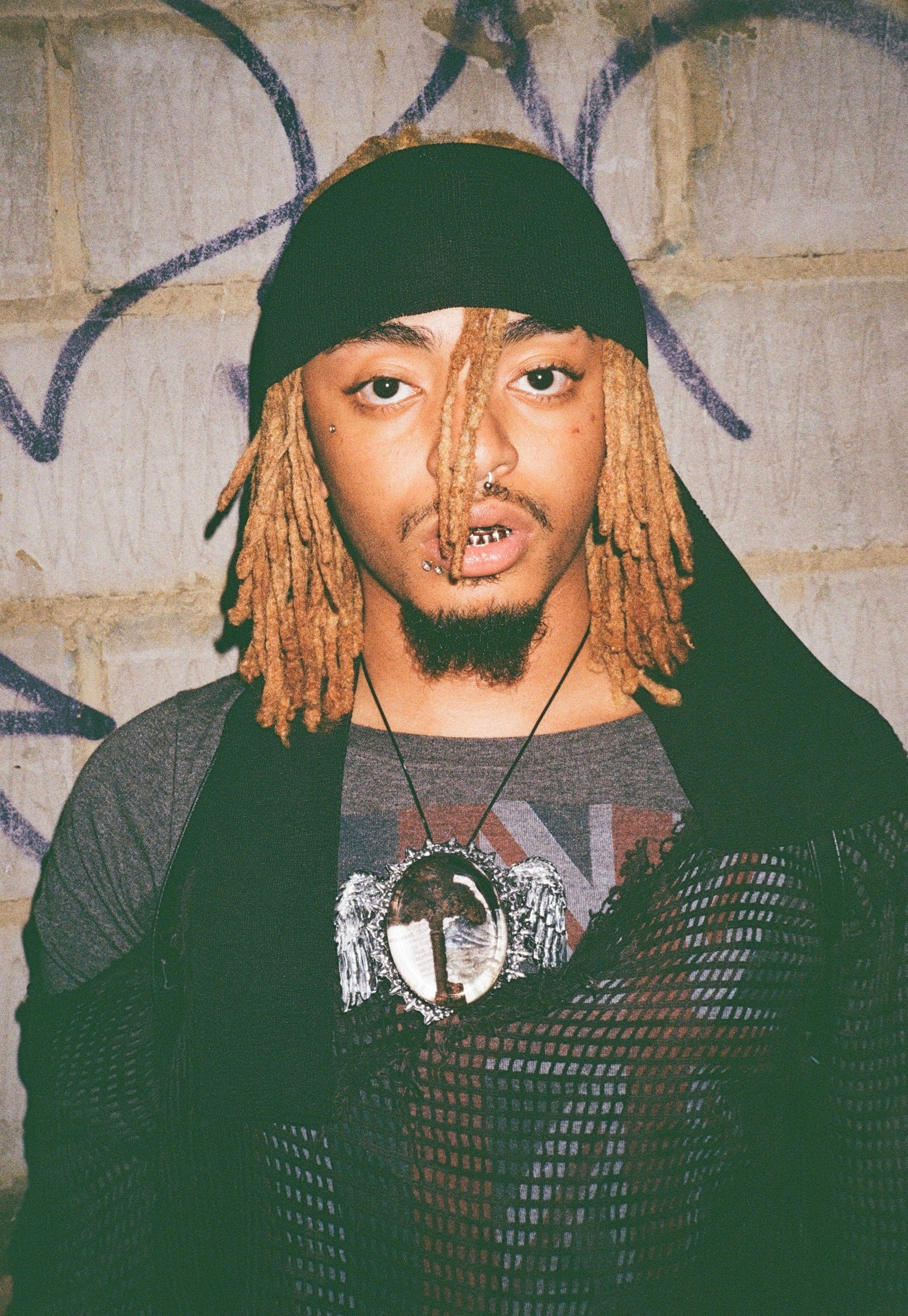 Sinn6r at HERE at Outernet