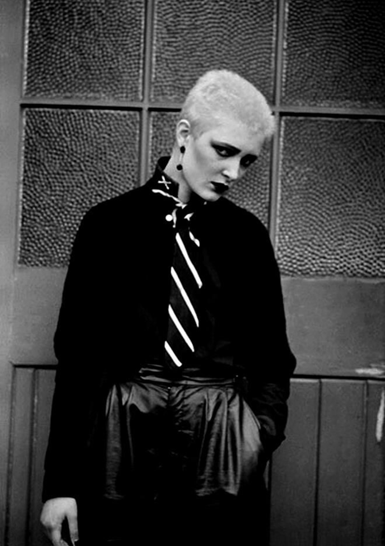 Friday I'm In Love / New Wave Party