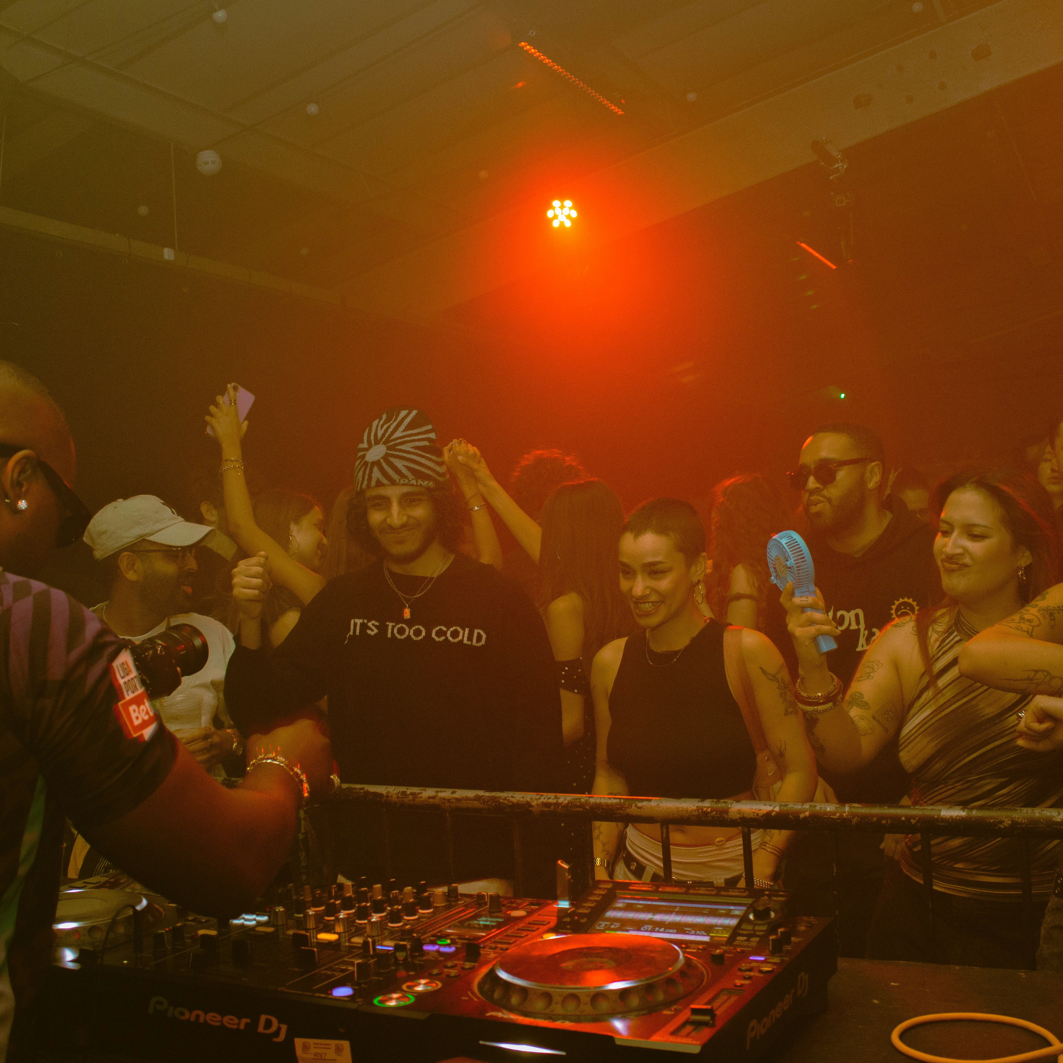 anyone can dance w/Love In The Endz