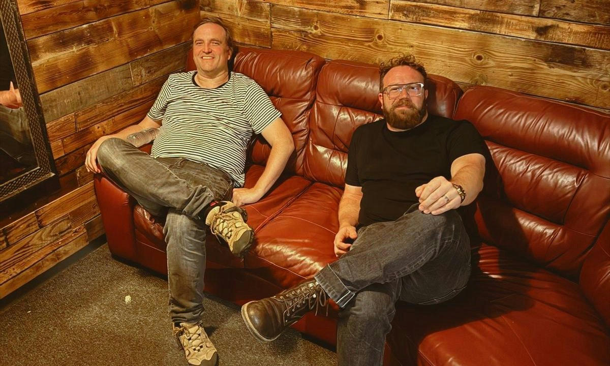 Ben Ottewell (Gomez) & James Walsh (Starsailor)