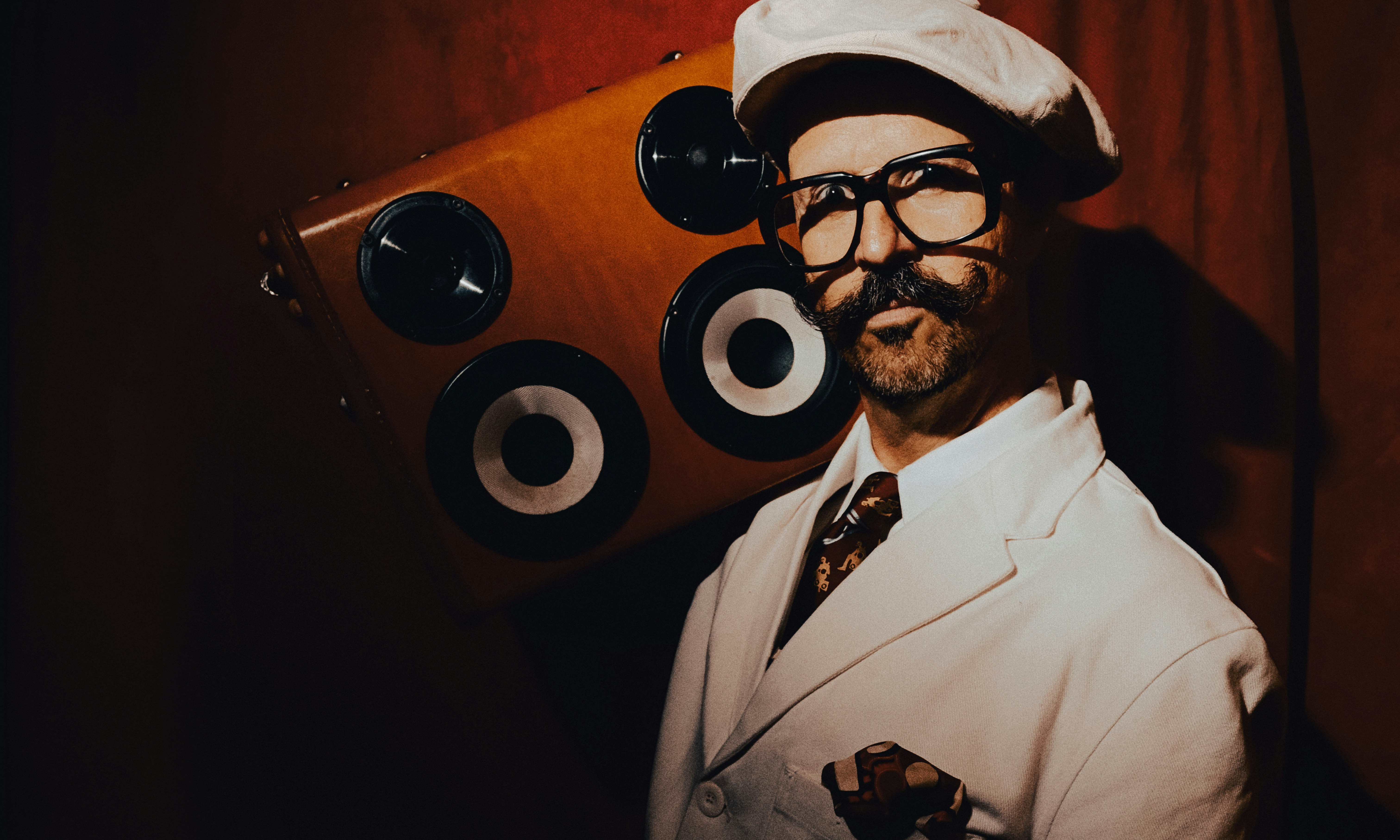 Mr B The Gentleman Rhymer