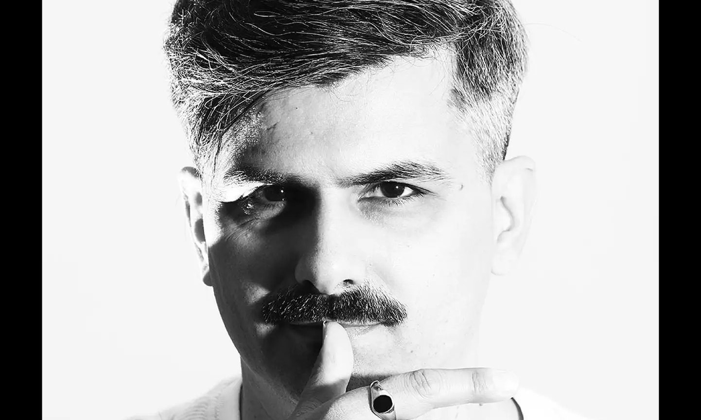 Dark Room x NagNagNag: Captain Mustache