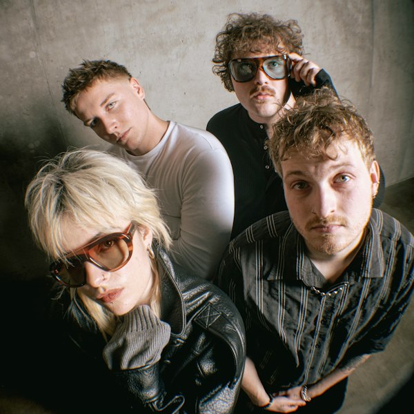 Agatha is Dead!: 'Concrete' Live + Signing