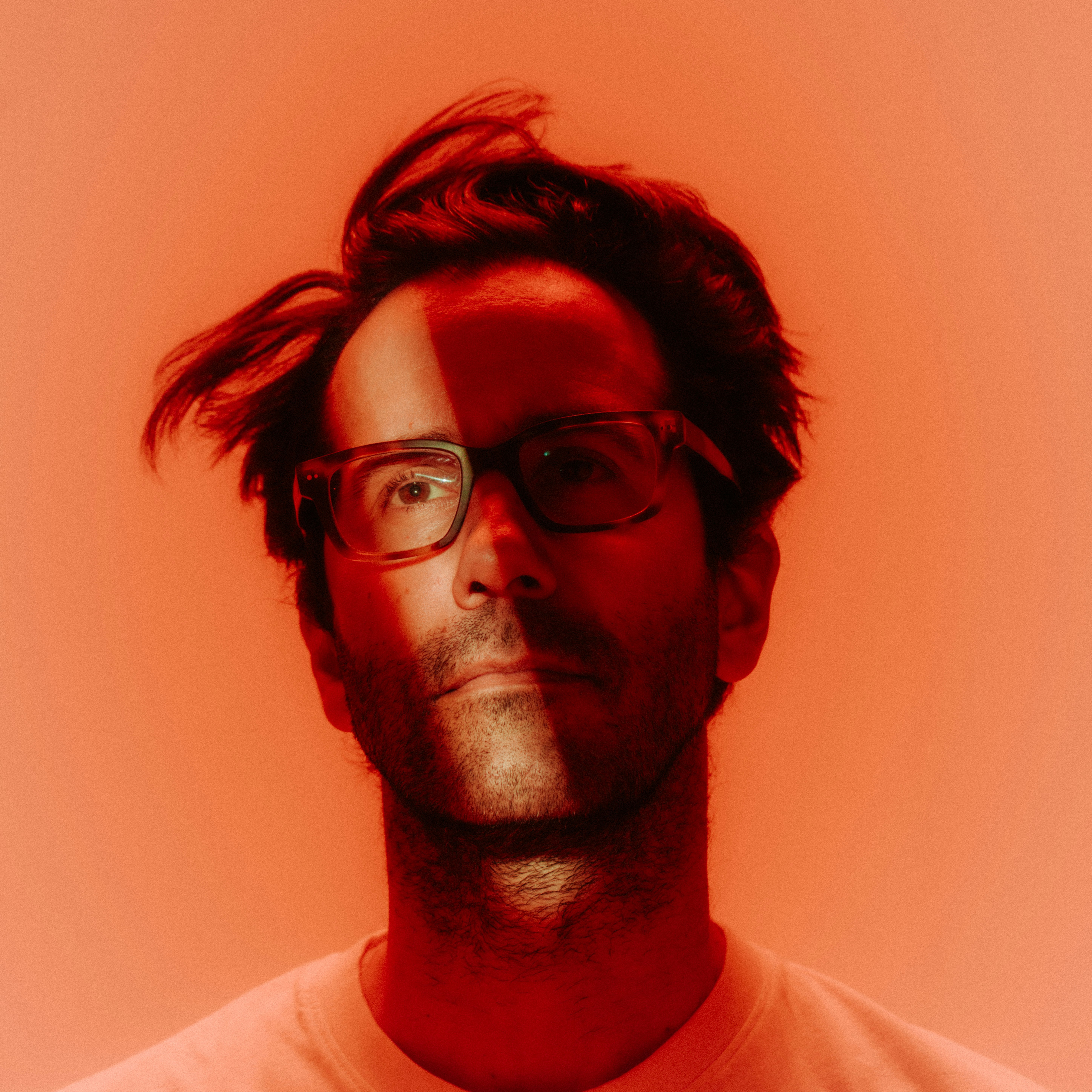 Akusmi: Live + Signing