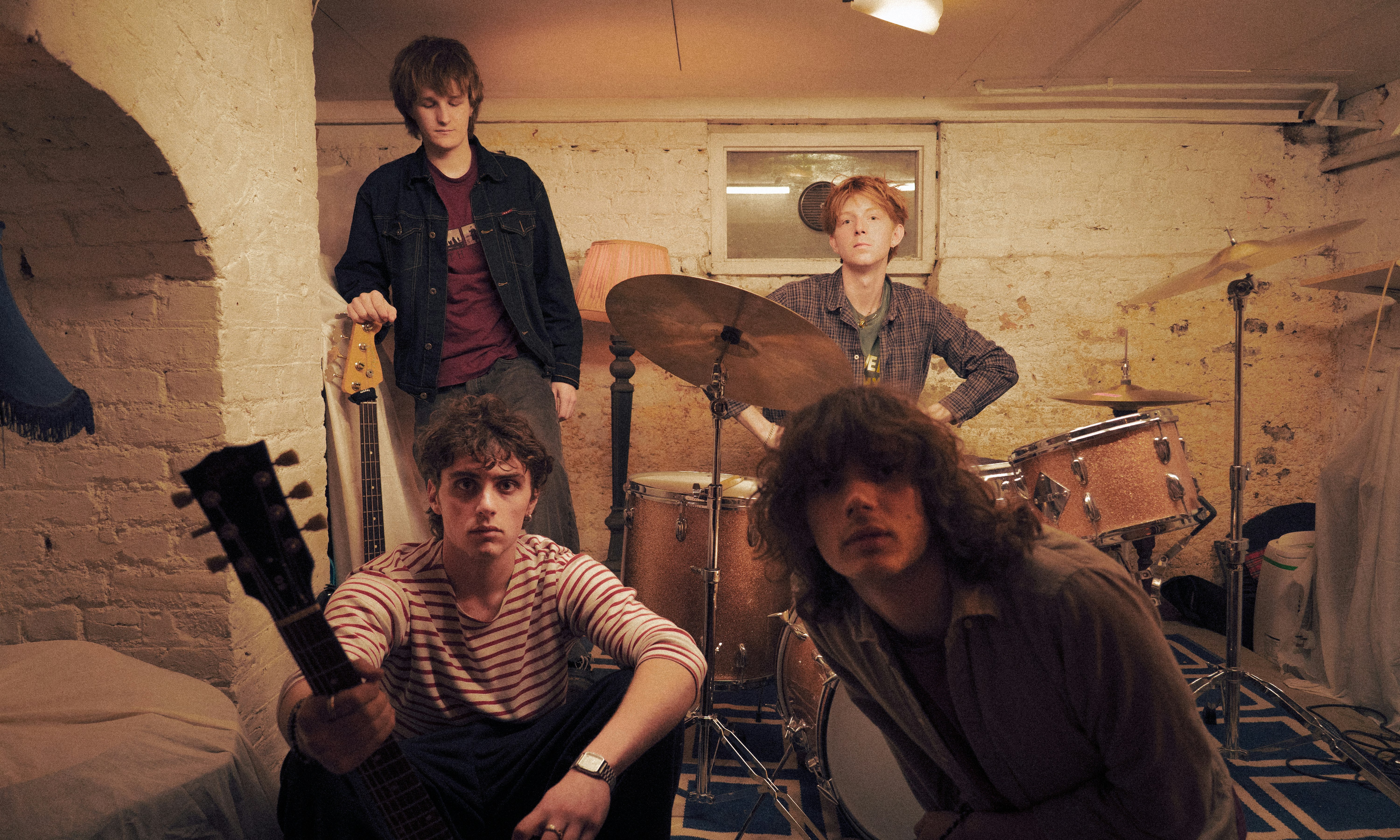 Tooth: Stripped Back + Signing