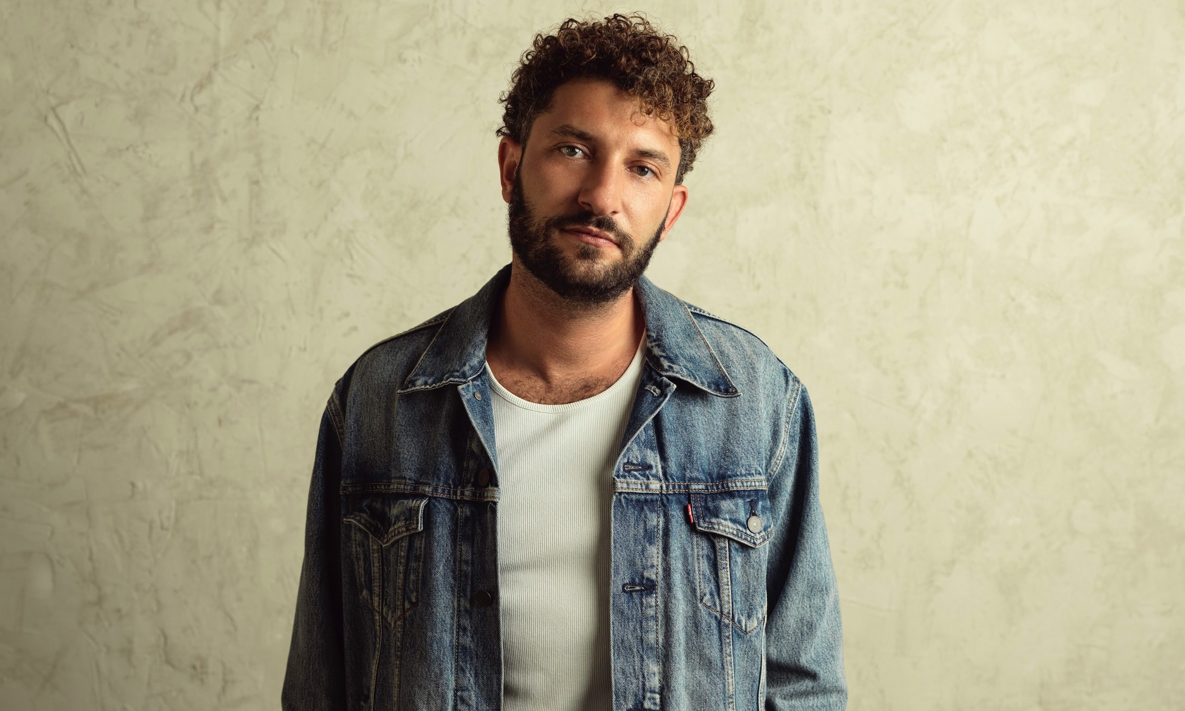 Billy Lockett: Stripped Back + Signing