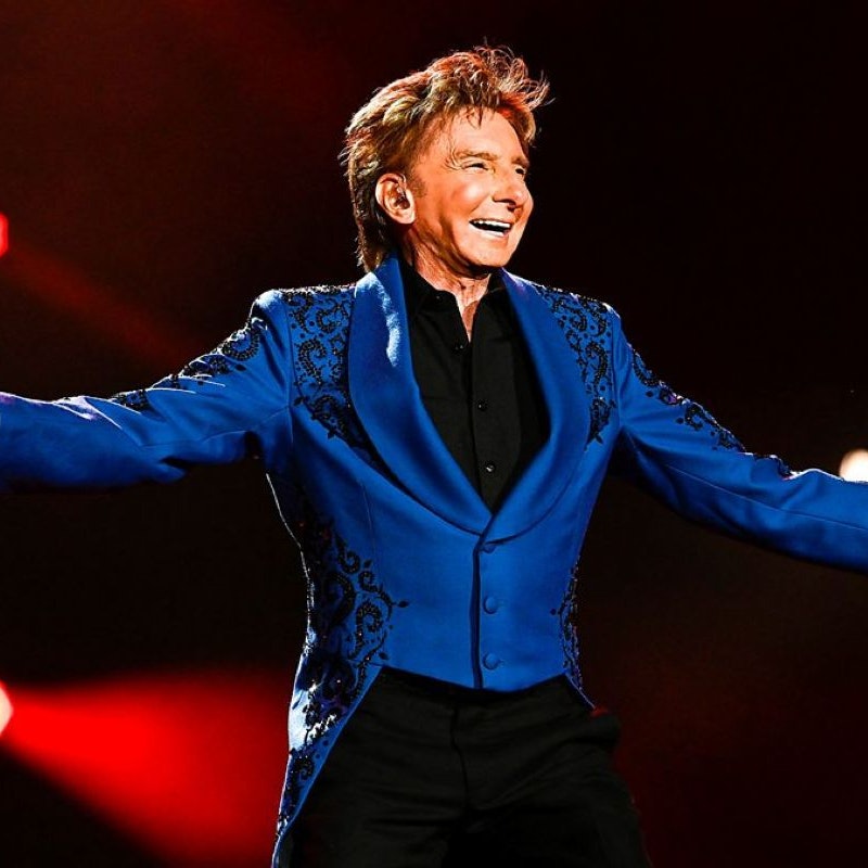 The Music of Barry Manilow | Ft. Les Bottomley