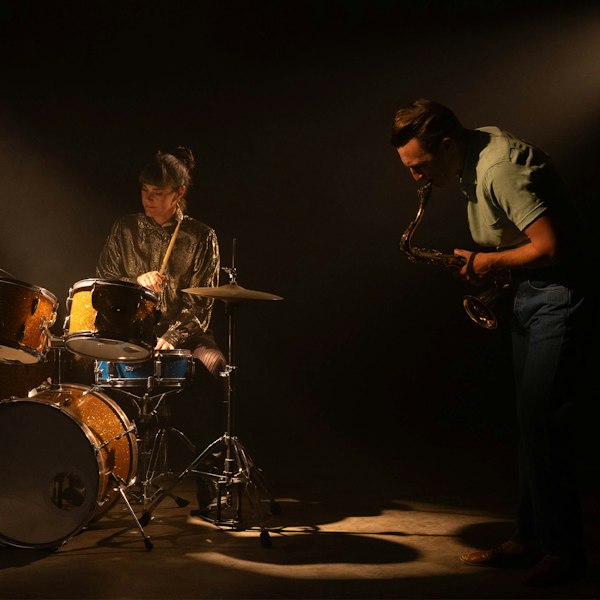 The Saxophones, Simians