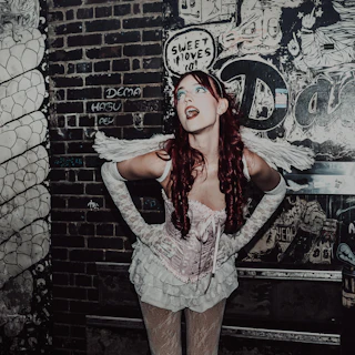 Charly Miller: Stripped Back + Signing