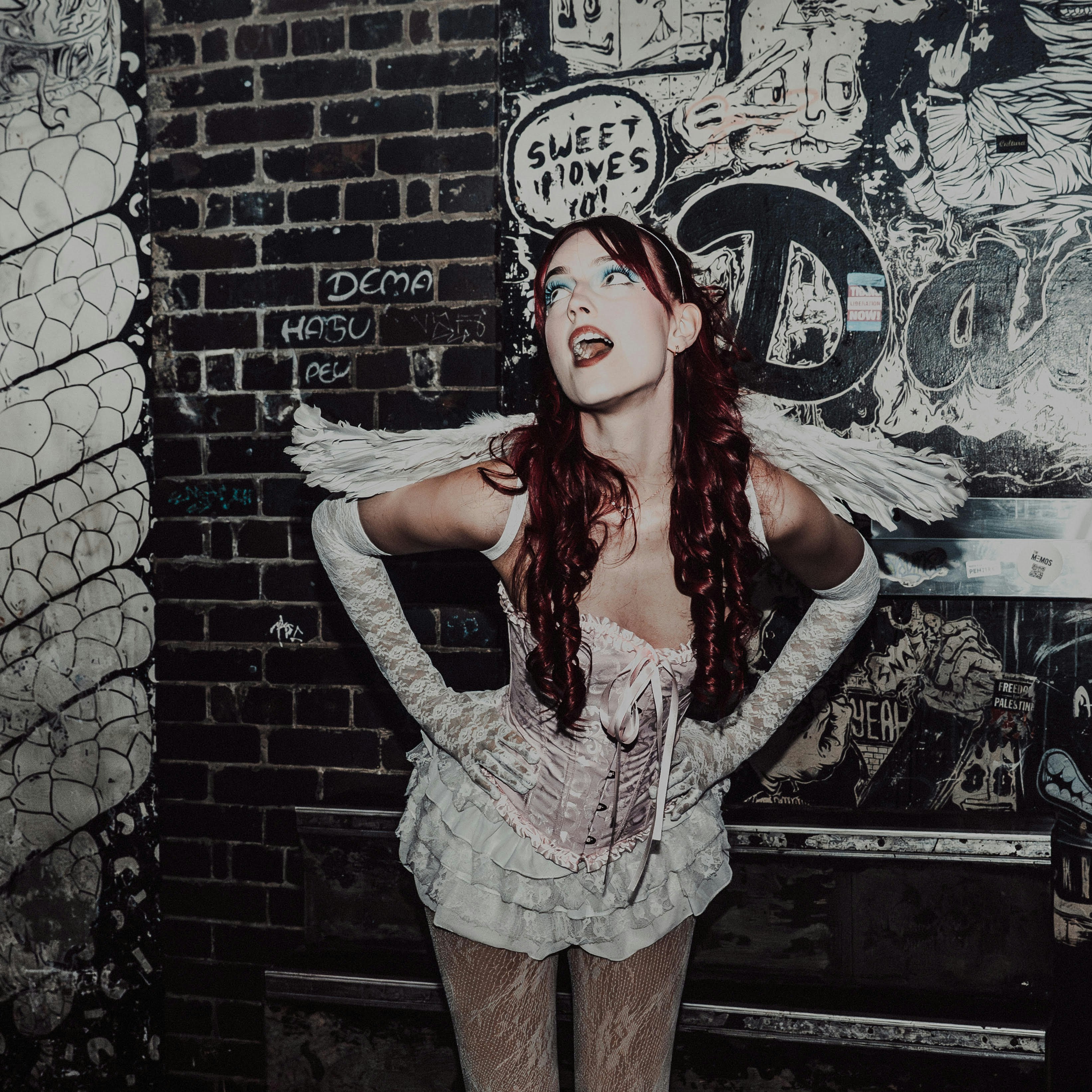 Charly Miller: Stripped Back + Signing