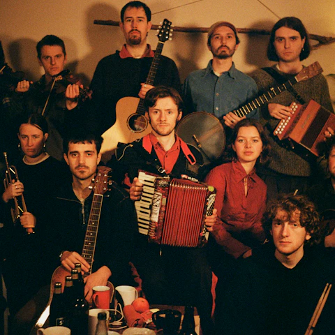 In the Round: Broadside Hacks Takeover ft. Brown Wimpenny, Sam Grassie, Spitzer Space Telescope, Myer U Clark