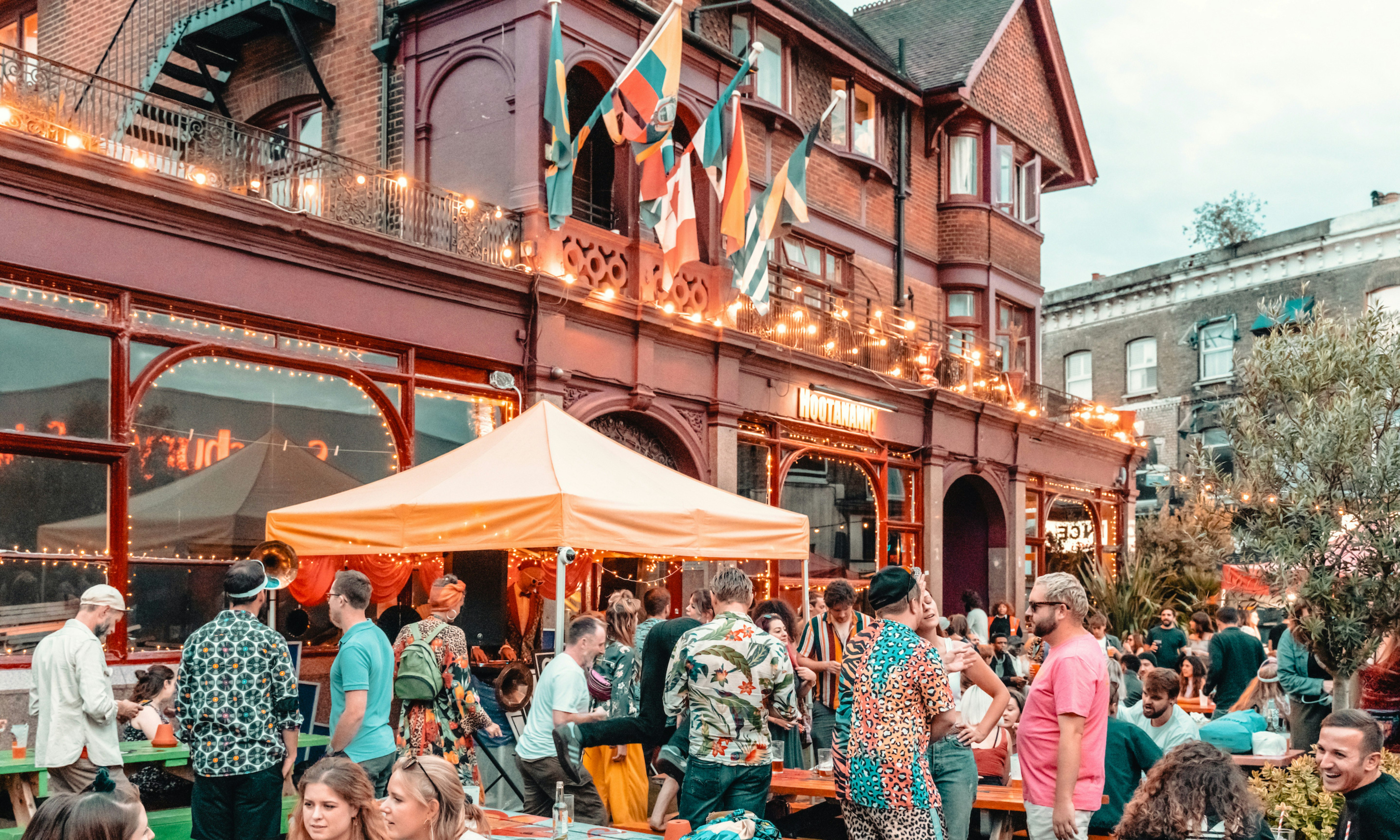 Beer Garden Beats: Waterlane + Sweetcheeks
