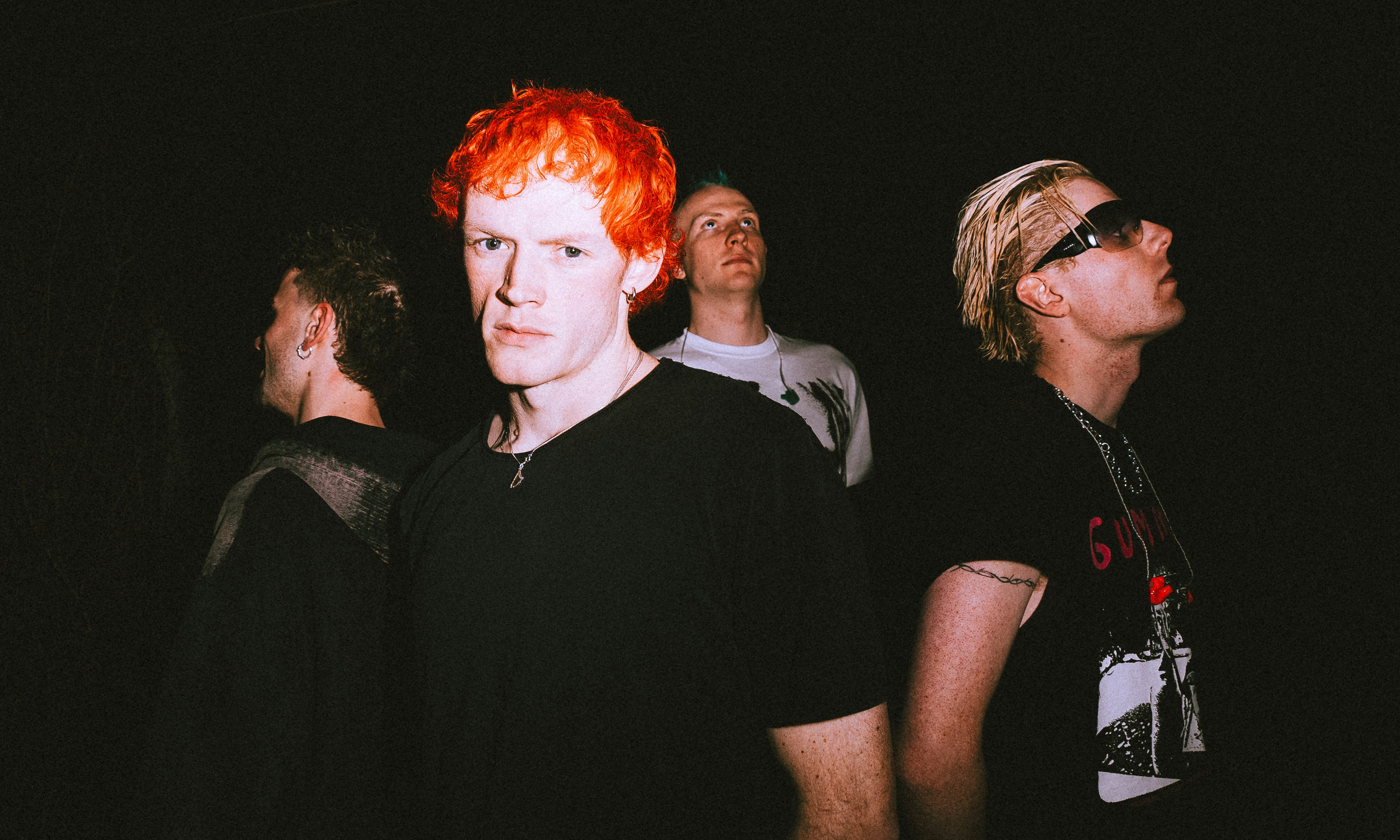 Bleech 9:3: Live + Signing