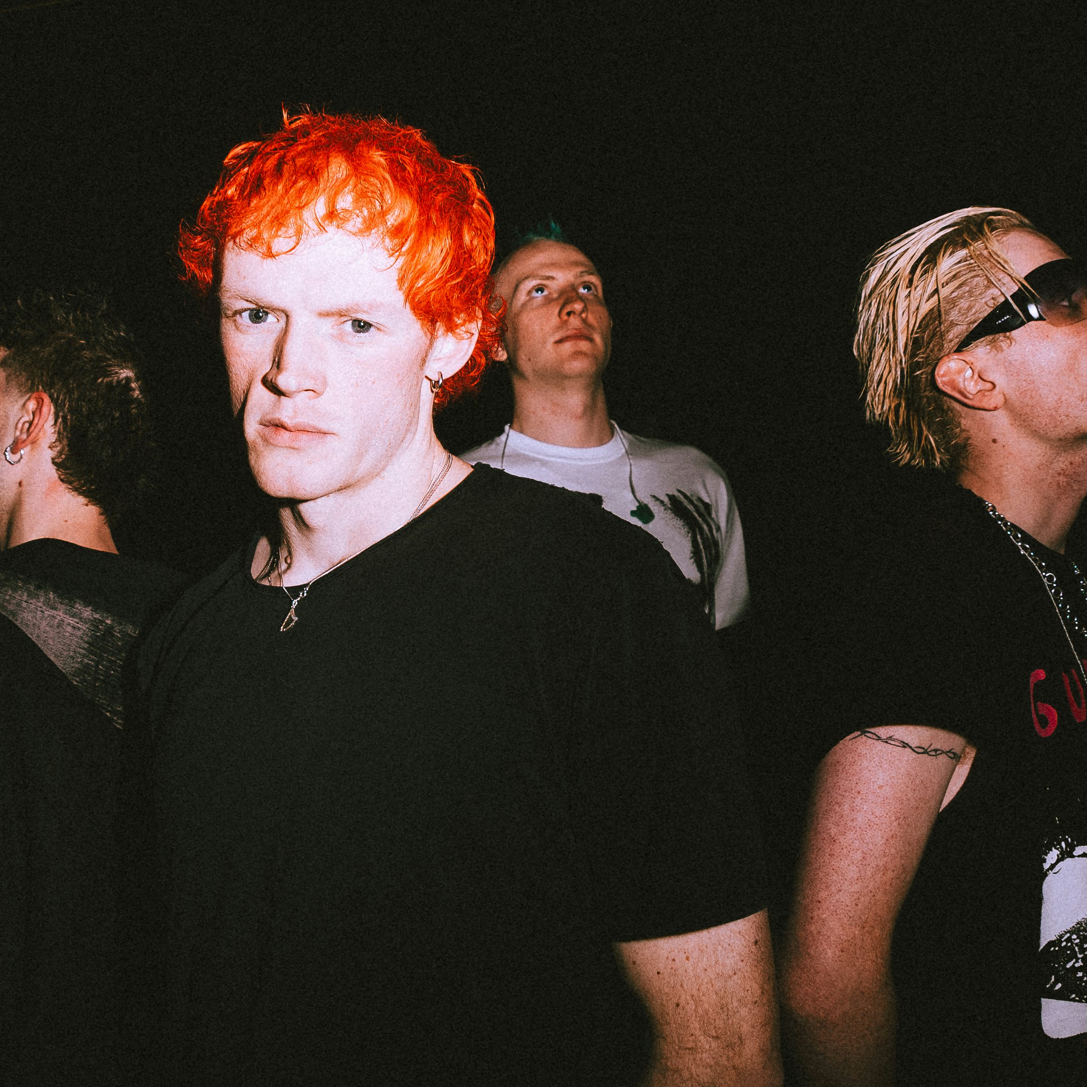 Bleech 9:3: Live + Signing