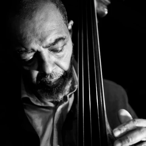 Gary Crosby Quintet: Mingus Moves