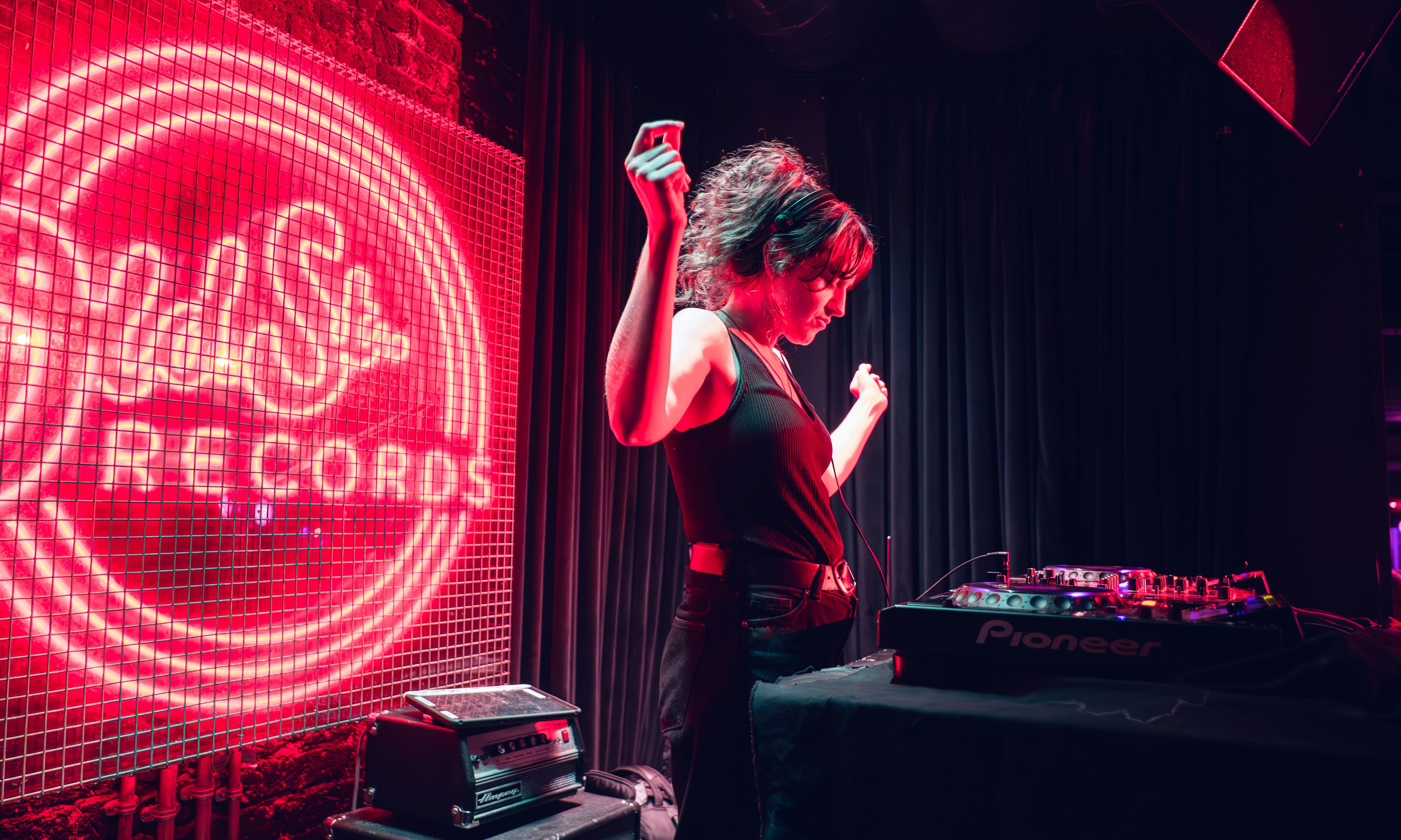 Old St Lates: Heavyweight House Party