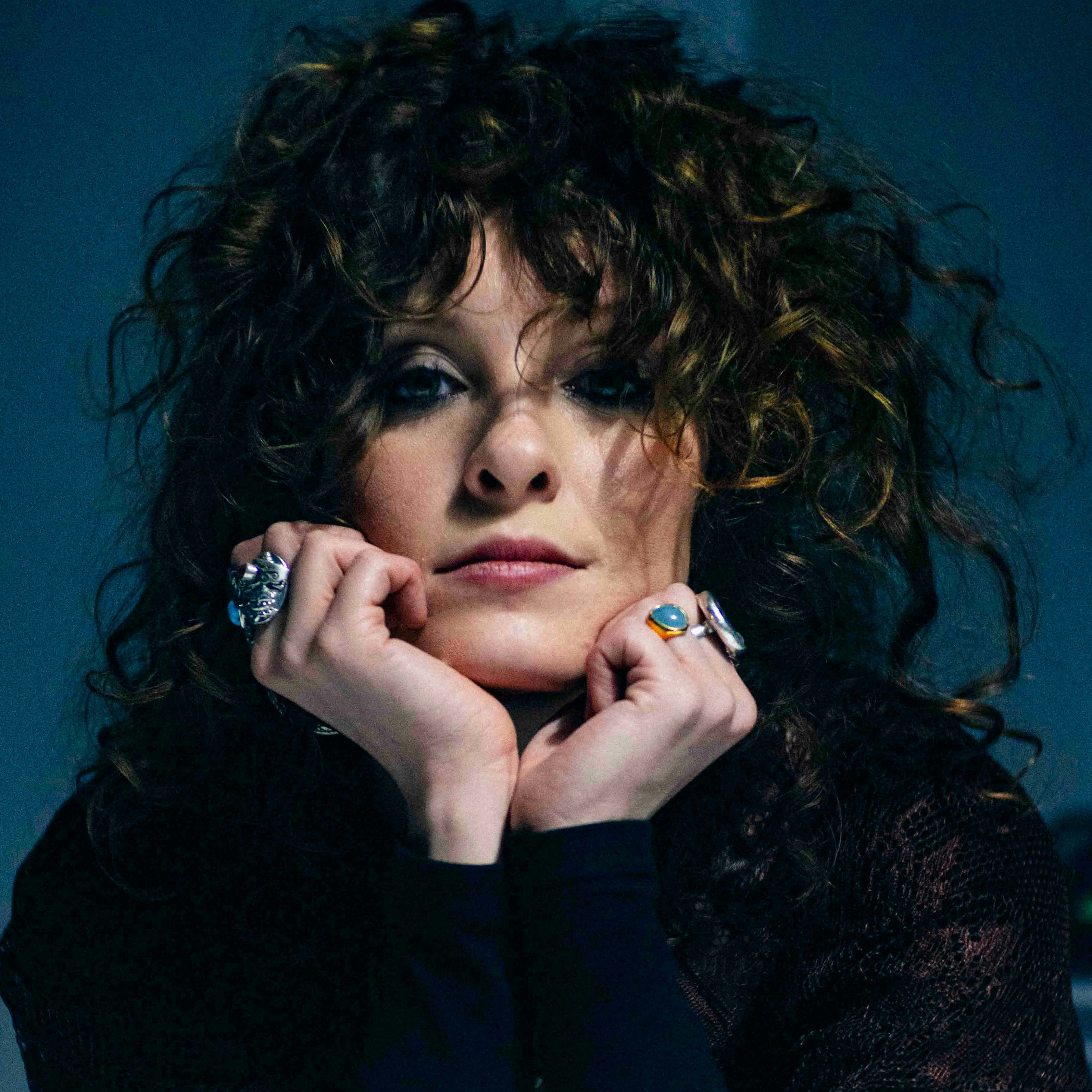 Heidi Curtis: Stripped Back + Signing
