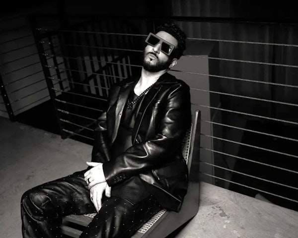 Jon B. (Early Show)