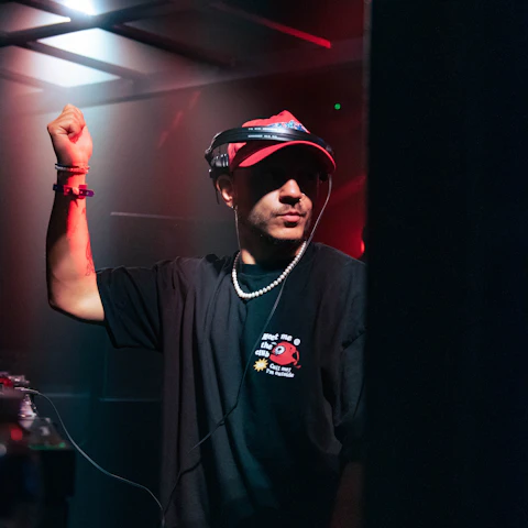 Select Radio: Dimmish, Ryan Resso, Evie + more!