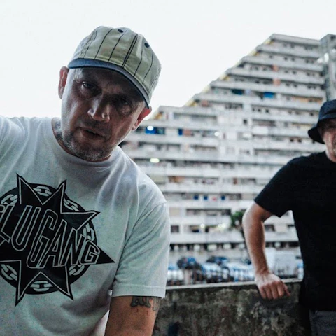 PEJA & DJ DECKS