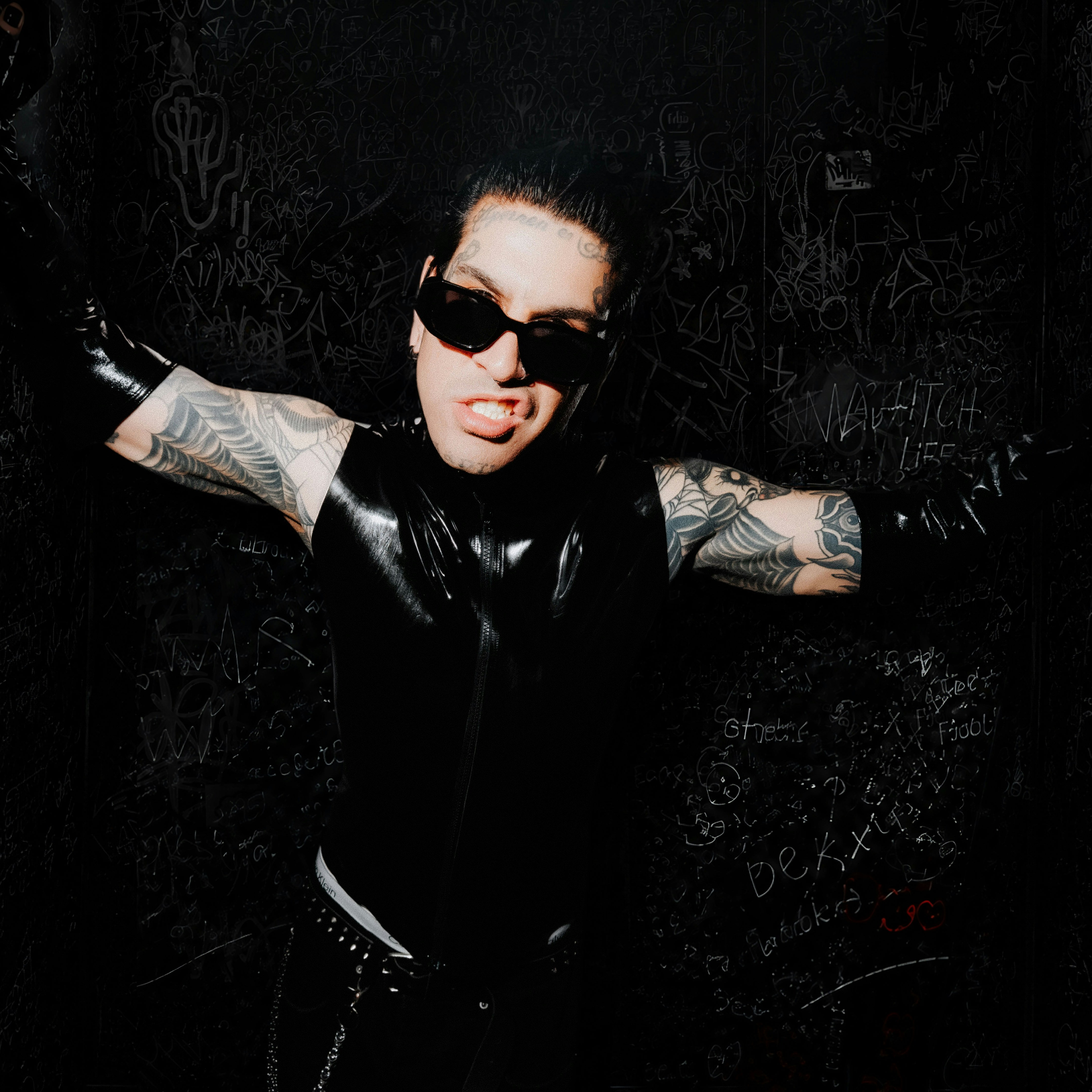 Ray Noir - Gothstar EP Release Party