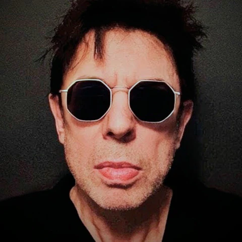 Echo and The Bunnymen's Ian McCulloch 'Apples For Isaac' Album Signing
